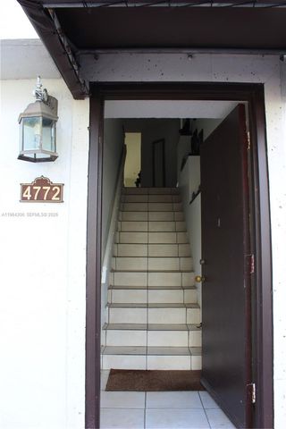 4772 NW 97th Pl 219, Doral, FL 33178