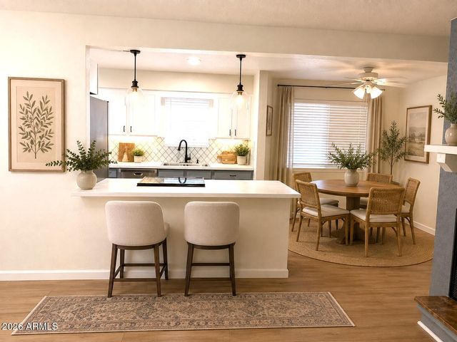1736 E Frye Road Unit A, Chandler, AZ 85225