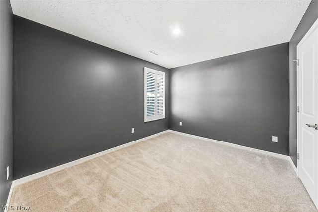 6522 Daisy Lane, Olmsted Twp, OH 44138