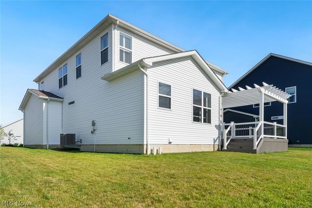 6522 Daisy Lane, Olmsted Twp, OH 44138