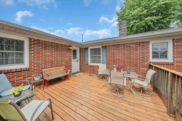 921 Dry Creek Rd, Smithville, TN 37166
