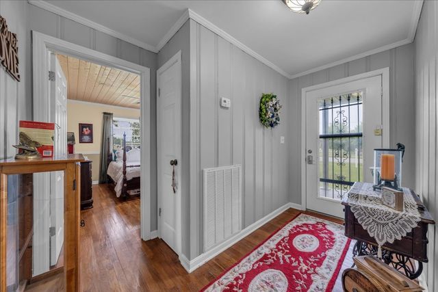921 Dry Creek Rd, Smithville, TN 37166