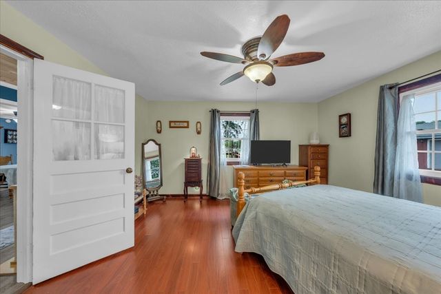921 Dry Creek Rd, Smithville, TN 37166