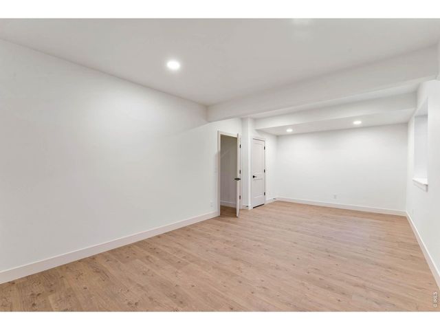 832 Clydesdale Dr, Windsor, CO 80550