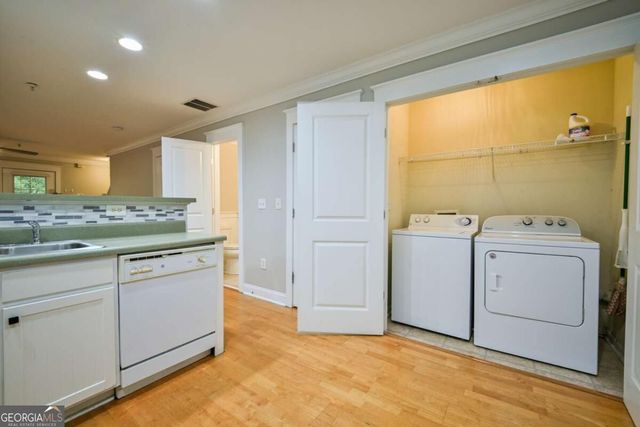 1035 Barnett Shoals Road 131, Athens, GA 30605