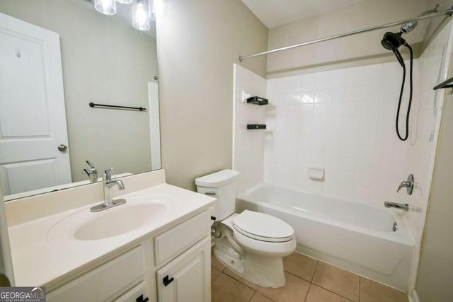 1035 Barnett Shoals Road 131, Athens, GA 30605