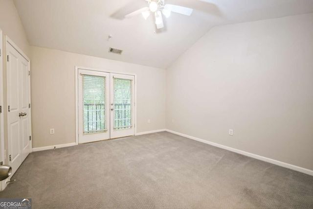1035 Barnett Shoals Road 131, Athens, GA 30605