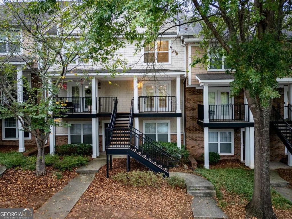 1035 Barnett Shoals Road 131, Athens, GA 30605