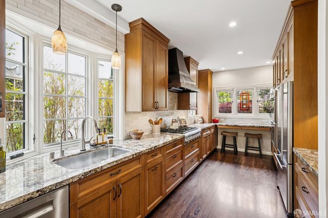 20 San Leandro Way, San Francisco, CA 94127