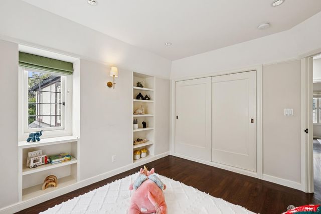 20 San Leandro Way, San Francisco, CA 94127