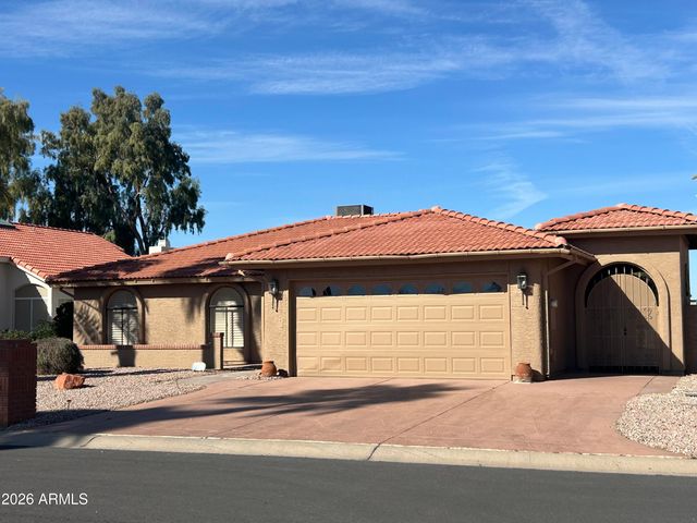 26414 S Cedarcrest Drive, Sun Lakes, AZ 85248