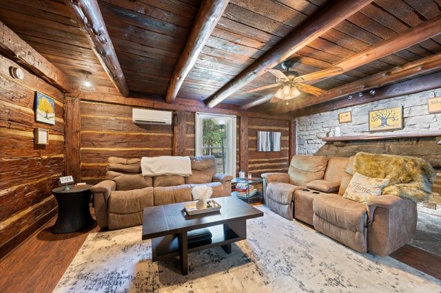 4747 Jones Rd, Christiana, TN 37037