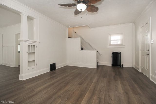 900 Beardsley Street, Akron, OH 44311