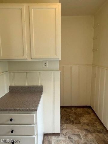 900 Beardsley Street, Akron, OH 44311