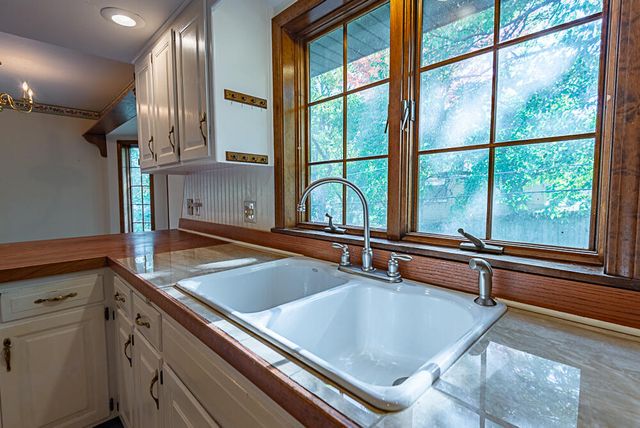 3546 E Cinnamon Place, Springfield, MO 65809