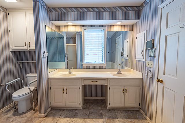 3546 E Cinnamon Place, Springfield, MO 65809