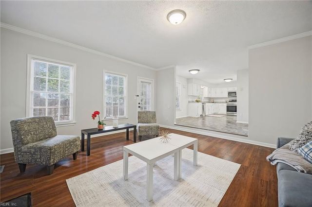 821 Lancaster LN, Newport News, VA 23602