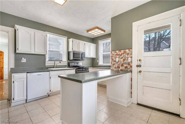 515 Federal Avenue NE, Massillon, OH 44646