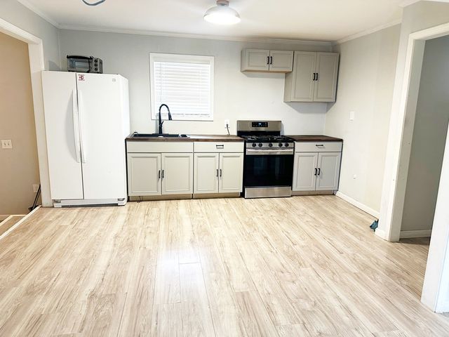 1505 E Cherokee Dr, Big Spring, TX 79720