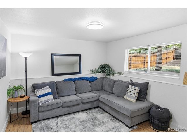 1830 S Mobile St, Aurora, CO 80017