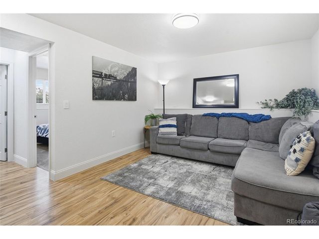 1830 S Mobile St, Aurora, CO 80017