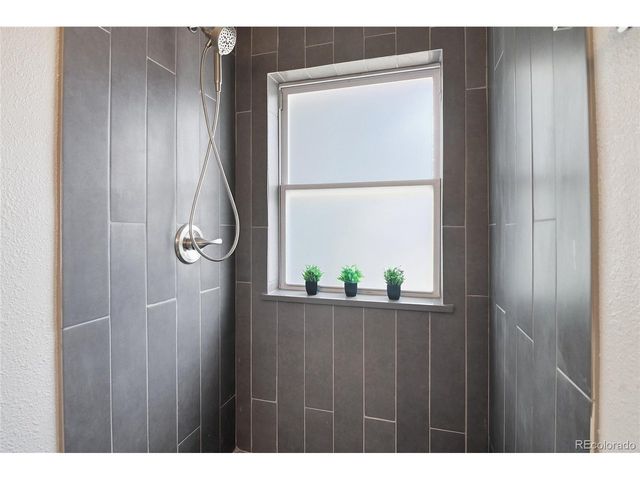 1830 S Mobile St, Aurora, CO 80017