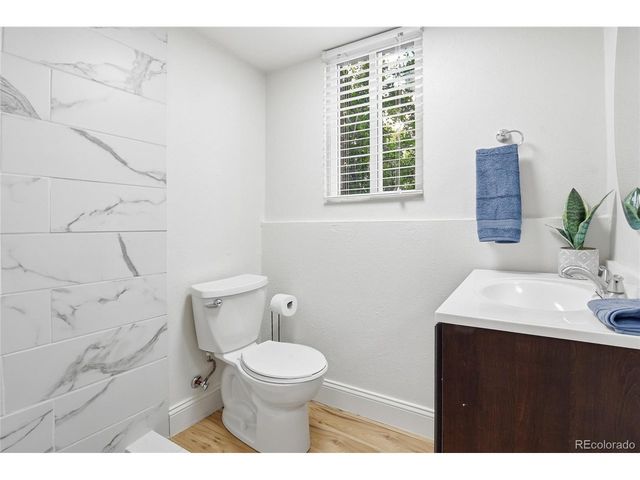 1830 S Mobile St, Aurora, CO 80017
