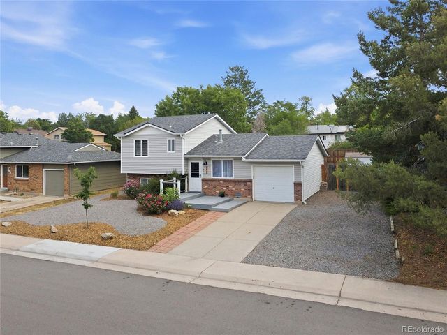 1830 S Mobile St, Aurora, CO 80017