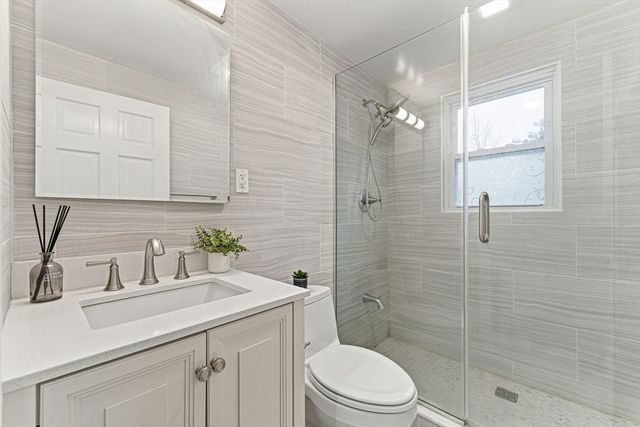 63 Dickerman Lane, Braintree, MA 02184