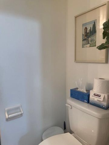 6800 Cypress Rd 512, Plantation, FL 33317