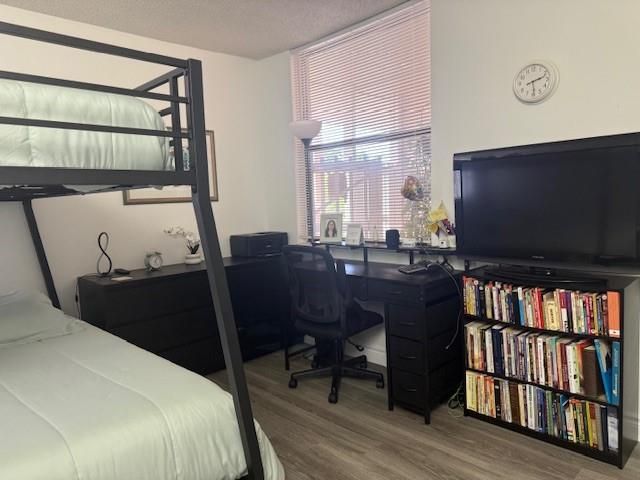 6800 Cypress Rd 512, Plantation, FL 33317