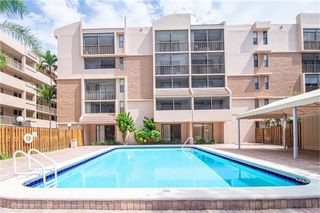 6800 Cypress Rd 512, Plantation, FL 33317