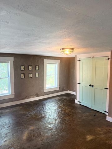 312 E 4th Street, Frankfort, KY 40601