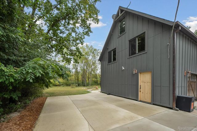 9824 Hidden Acres, Northfield Township, MI 48178