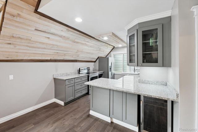 9824 Hidden Acres, Northfield Township, MI 48178