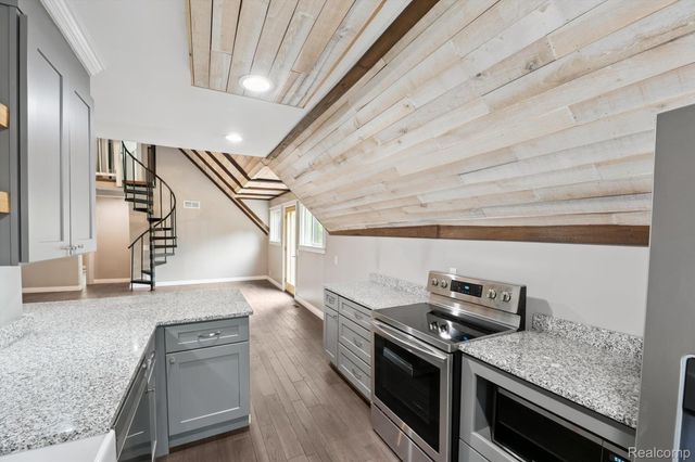 9824 Hidden Acres, Northfield Township, MI 48178