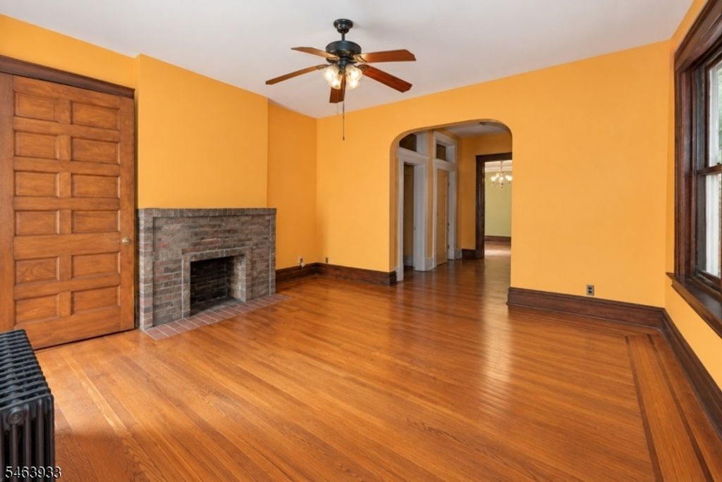 102 S Clinton St, East Orange City, NJ 07018 — photo 3
