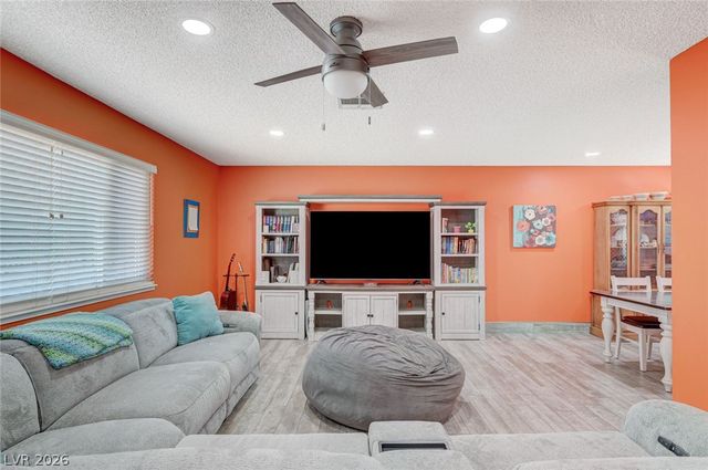 781 Fountain Hills Avenue, Henderson, NV 89002