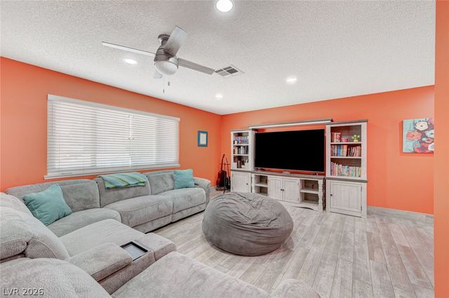 781 Fountain Hills Avenue, Henderson, NV 89002
