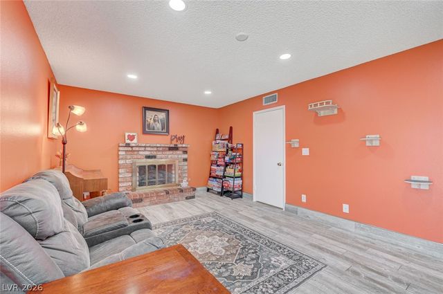 781 Fountain Hills Avenue, Henderson, NV 89002