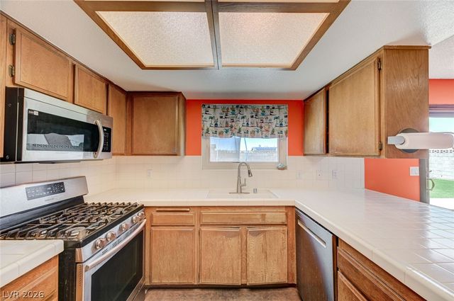 781 Fountain Hills Avenue, Henderson, NV 89002