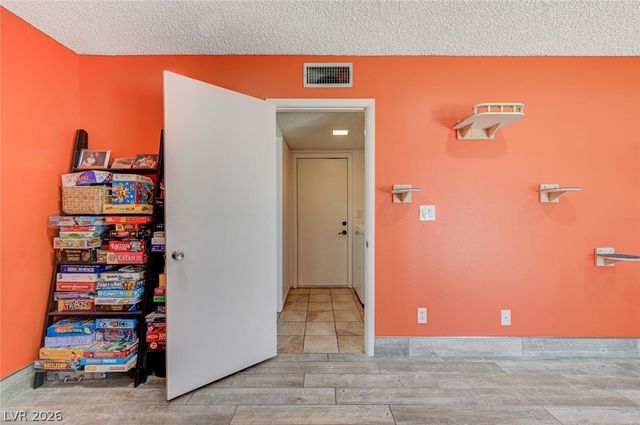 781 Fountain Hills Avenue, Henderson, NV 89002