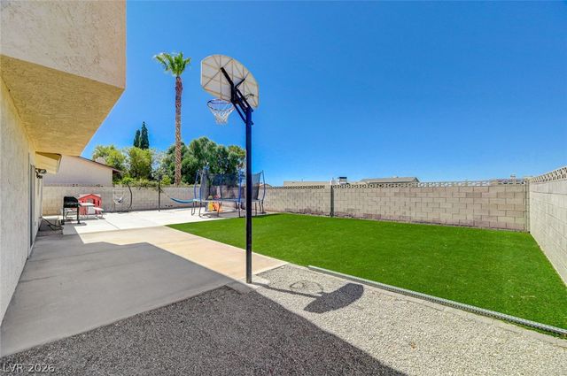781 Fountain Hills Avenue, Henderson, NV 89002