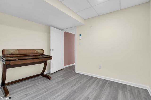 12 Fairfield Rd, Franklin Twp., NJ 08873