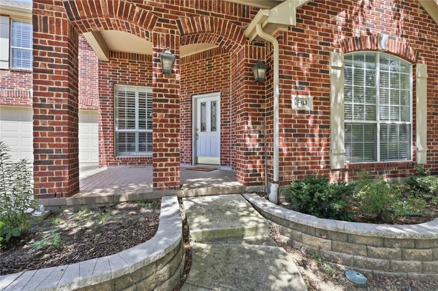 5913 Independence Court, Rowlett, TX 75089