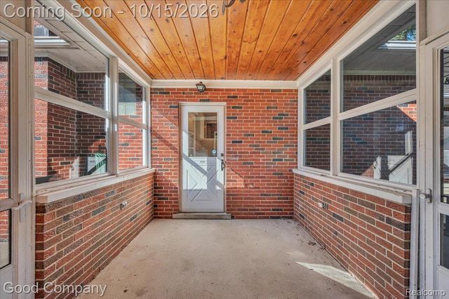 22831 Ulrich Street, Clinton Charter Township, MI 48036