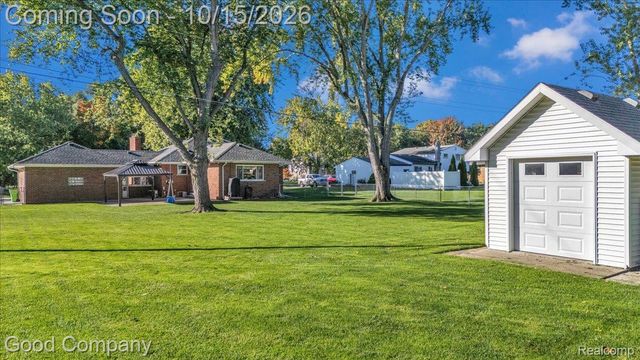 22831 Ulrich Street, Clinton Charter Township, MI 48036