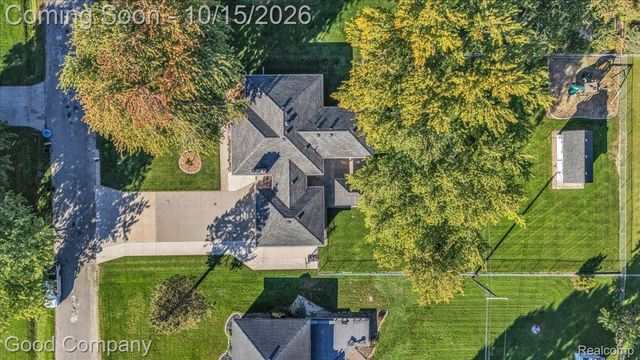 22831 Ulrich Street, Clinton Charter Township, MI 48036