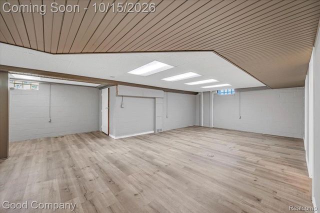 22831 Ulrich Street, Clinton Charter Township, MI 48036