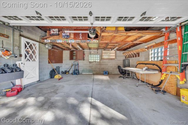 22831 Ulrich Street, Clinton Charter Township, MI 48036